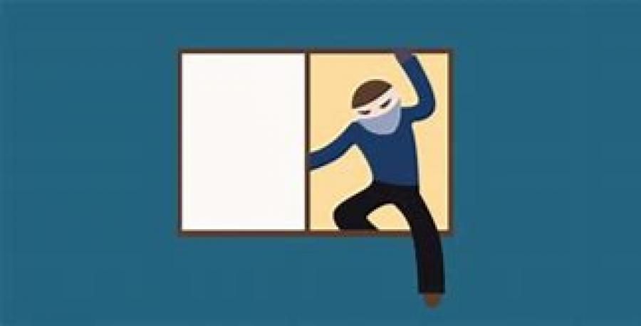 Kepergok Masuk Kamar Kost, Maling Babak Belur di Hajar Masa