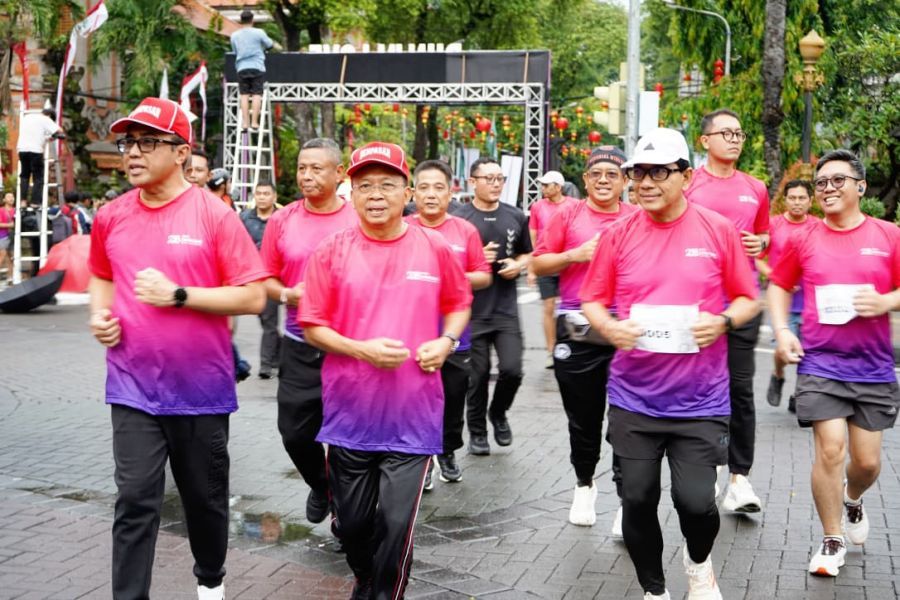podiumnews.com-Jajal Event Denpasar Fun Run, Gubernur Koster: Bagus untuk Kesehatan