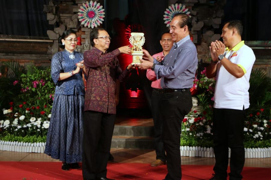 Jamu Peserta Kejurnas Baveti, Gubernur Koster Paparkan Visi Nangun Sat Kerthi Loka Bali