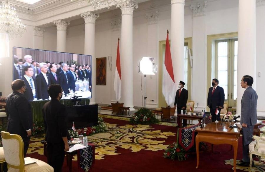 Jokowi: Penting Bagi ASEAN Perkuat Kerja Sama Percepatan Pemulihan Ekonomi