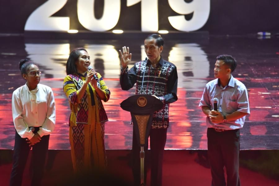 Perayaan Natal, Jokowi Contohkan Persahabatan Gus Dur dan Romo Mangun