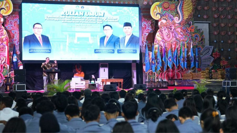 Wamendiktisaintek Prof. Dr. Fauzan menghadiri pembentukan Konsorsium Perguruan Tinggi Pendidikan Bali dan mendorong hilirisasi riset bagi masyarakat. (sukadana)