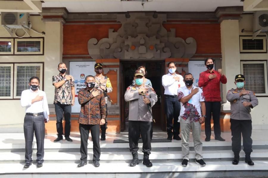 podiumnews.com-Jelang Pilkada Serentak, Kapolda Bali Sambangi KPU