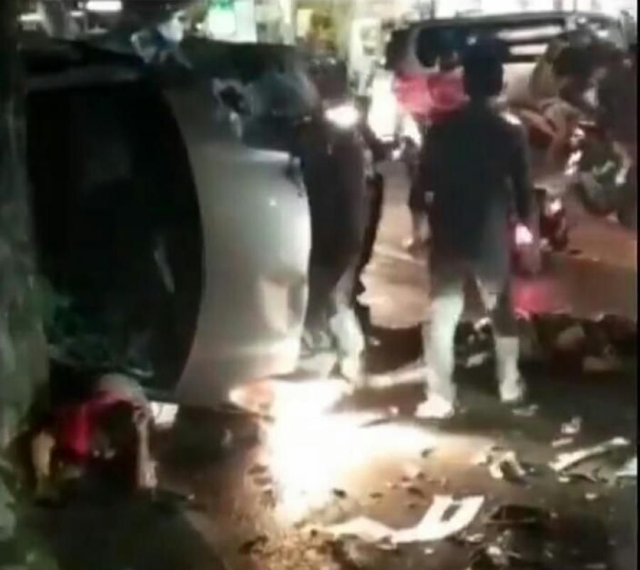 podiumnews.com-Kecelakaan Beruntun, Satu Pengendara Motor Tewas