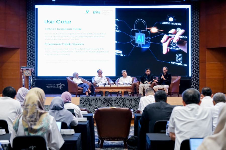 Pelatihan Literasi Digital, Pemanfaatan AI, dan Cyber Security bagi Pejabat Tinggi Madya dan Pejabat Tinggi Pratama: Eselon I, II, dan Direktur Politeknik Pariwisata di Lingkungan Kementerian Pariwisata Tahun 2026”, di Balairung Soesilo Soedarman, Gedung Sapta Pesona, Jakarta, 5–6 Oktober 2026. (kemenpar.go.id)