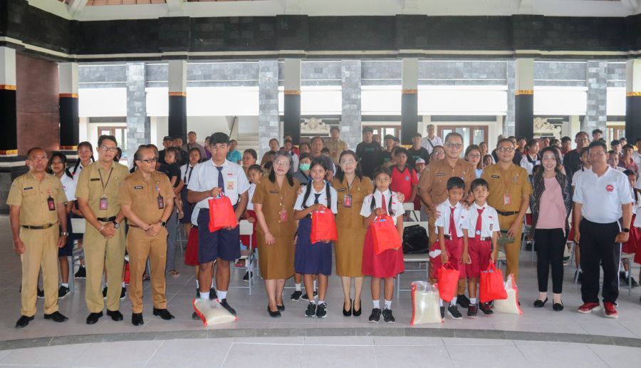 podiumnews.com-Ketua K3S Badung Dukung Anak Yatim Piatu dan Kurang Mampu