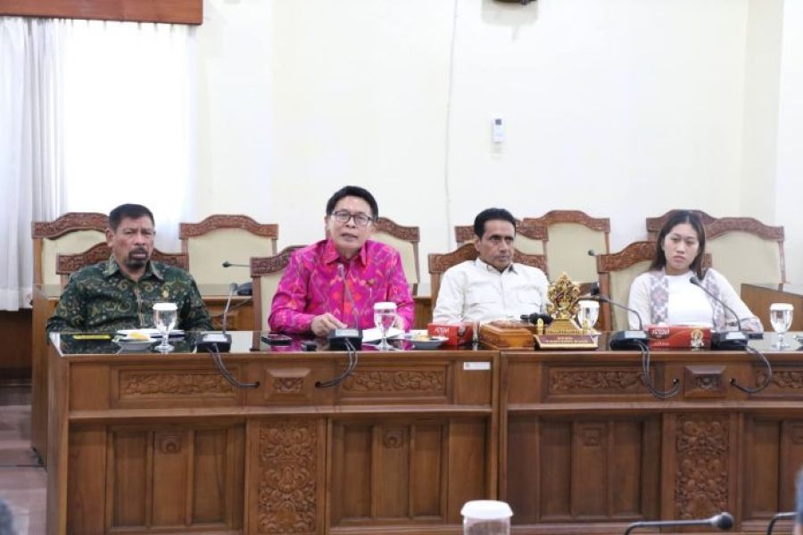 podiumnews.com-Ketua Pansus TRAP Bongkar Sindikat Sertifikat Mangrove