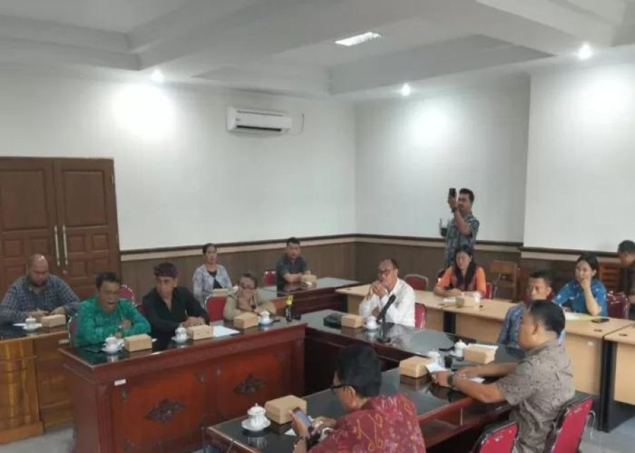 podiumnews.com-Komisi III DPRD Klungkung Dorong Pendidikan Klungkung Penggerak Ekonomi dan Pariwisata