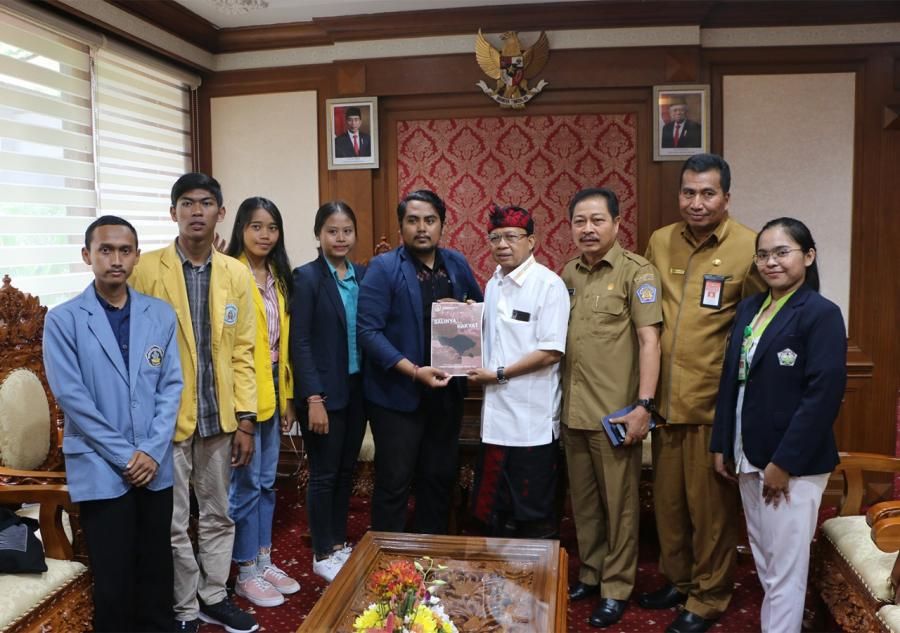 Gubernur Koster Terima Aspirasi Kajian Aliansi BEM Se-Bali