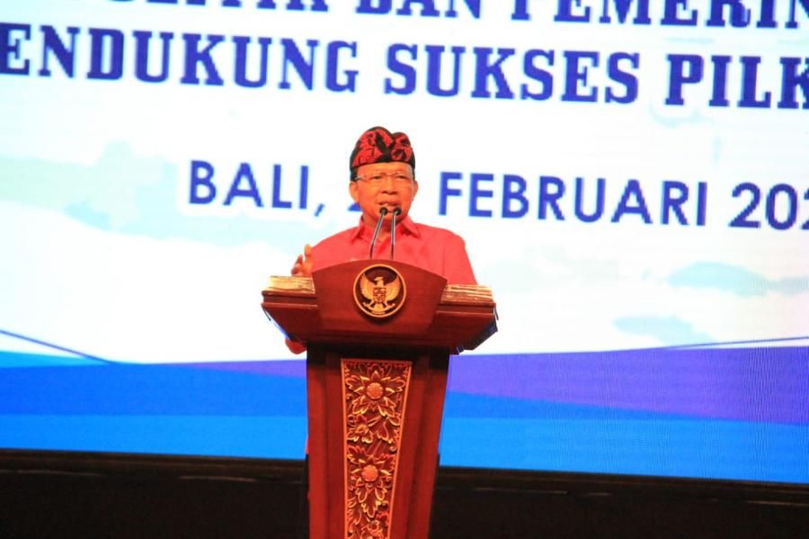 podiumnews.com-Gubernur Koster Komit Sukseskan Pilkada Serentak 2020