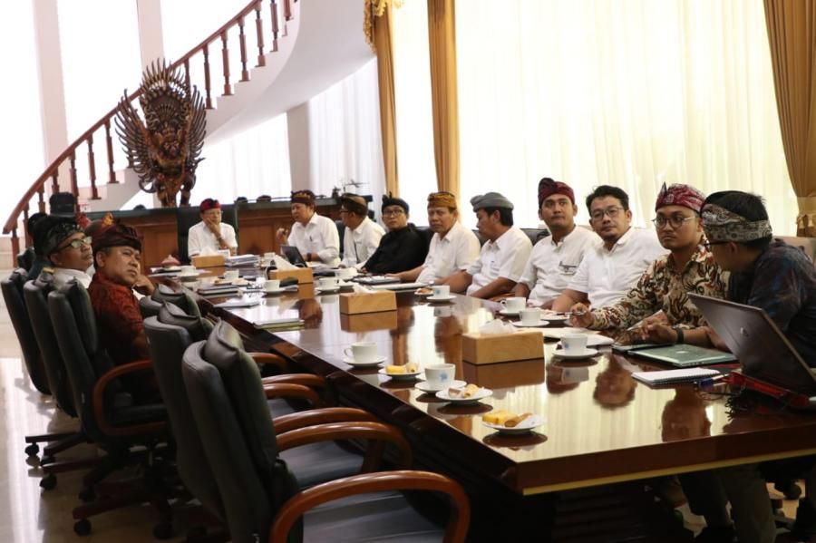 Utamakan Arsitektur dan Filosofi Bali, Koster Harap Dermaga Benoa Jadi Ikon Baru Dunia