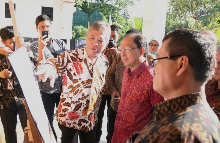 podiumnews.com-Resmikan PLTSA, Koster Tancap Gas Realisasikan Kebijakan Energi Baru Terbarukan
