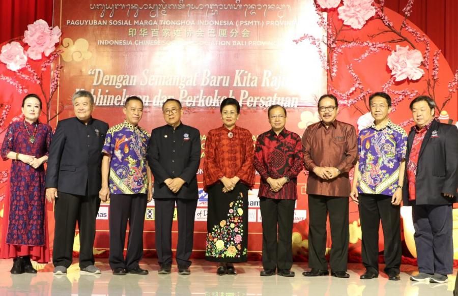 podiumnews.com-Gubernur Koster Ajak PSMTI Bersatu Membangun Bali 