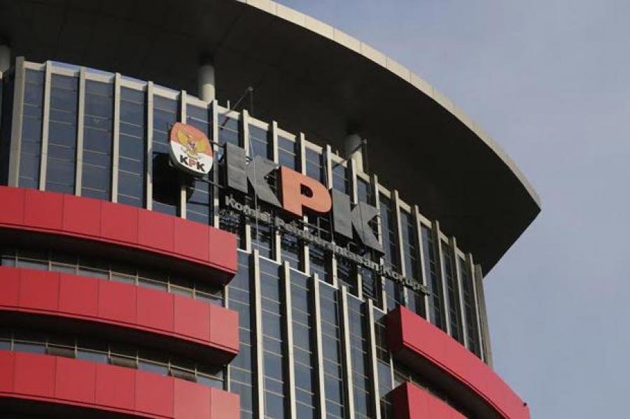 KPK Tetapkan Mantan Sekretaris MA, NHD Sebagai DPO
