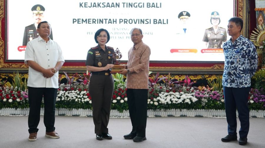 podiumnews.com-KUHP Baru, Koster: Bali Sudah Terapkan Hukuman Sosial dengan Kearifan Lokal