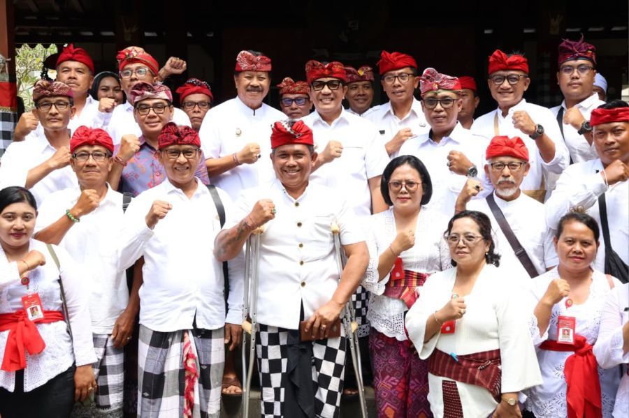 podiumnews.com-Lantik Direktur BLUD Taman Budaya, Bupati Tabanan Dorong Pengelolaan Lebih Profesional