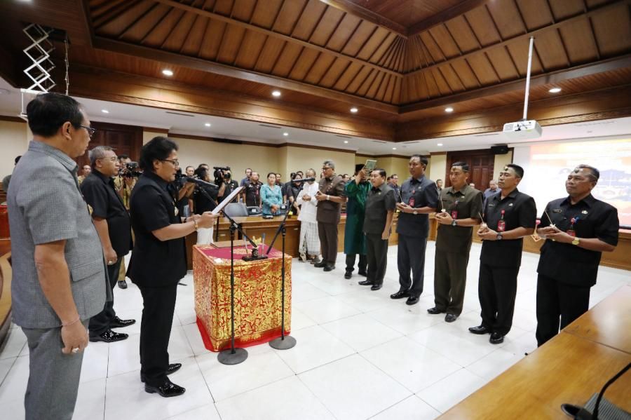 podiumnews.com-Giri Prasta: Pejabat Harus Out The Box, Buat Terobosan, Jujur dan Disiplin