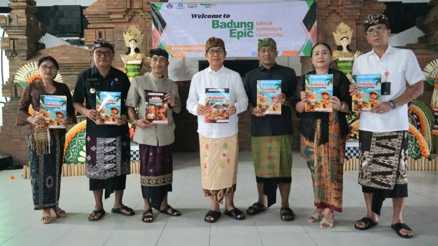 podiumnews.com-Lomba EPiC, Bupati Badung Luncurkan Modul Bimbel Bahasa Inggris