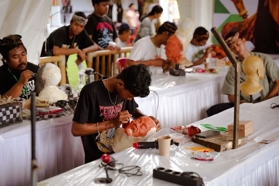 podiumnews.com-Lomba Tapel Ogoh-Ogoh Meriahkan HUT ke-16 Mangupura 2025