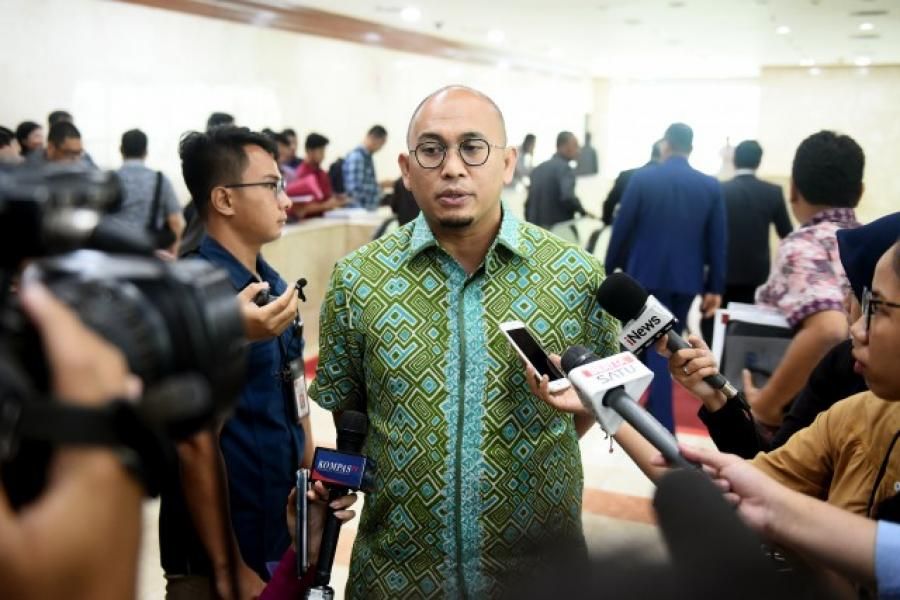 podiumnews.com-DPR Kritik Soal Distribusi Elpiji 3 Kg