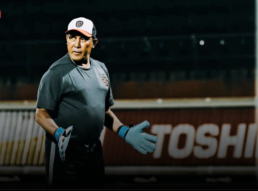 Pelatih kiper Bali United FC musim 2017 hingga 2018, Arjuna Rinaldi berpulang. (baliutd)
