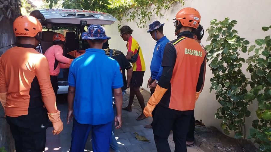 podiumnews.com-Mayat Lansia Terapung di Perairan Benoa, Begini Kondisinya
