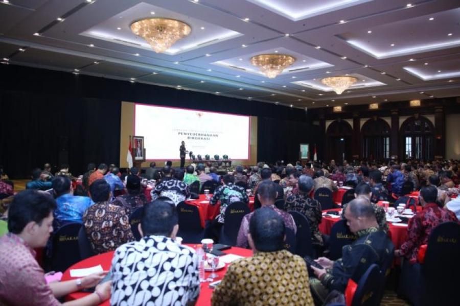 podiumnews.com-MenPAN RB Target Alih Jabatan Struktural ke Fungsional Rampung Tahun Ini