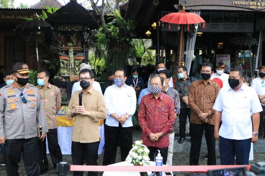 podiumnews.com-Menparekraf Apresiasi Kesiapan Bali Tarik Kepercayaan Publik Sektor Parekraf
