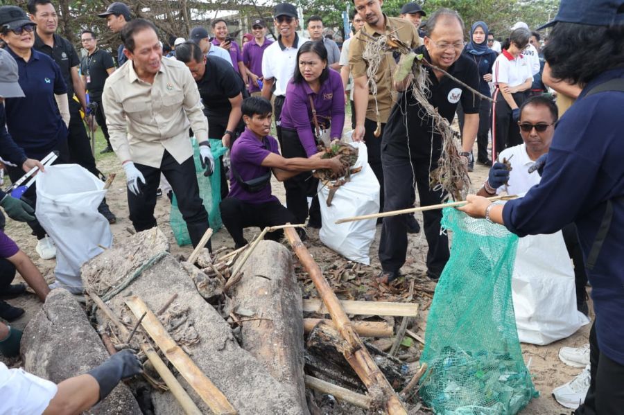 podiumnews.com-Menteri LH dan Gubernur Bali Serukan Wajib Pilah Sampah dari Sumber