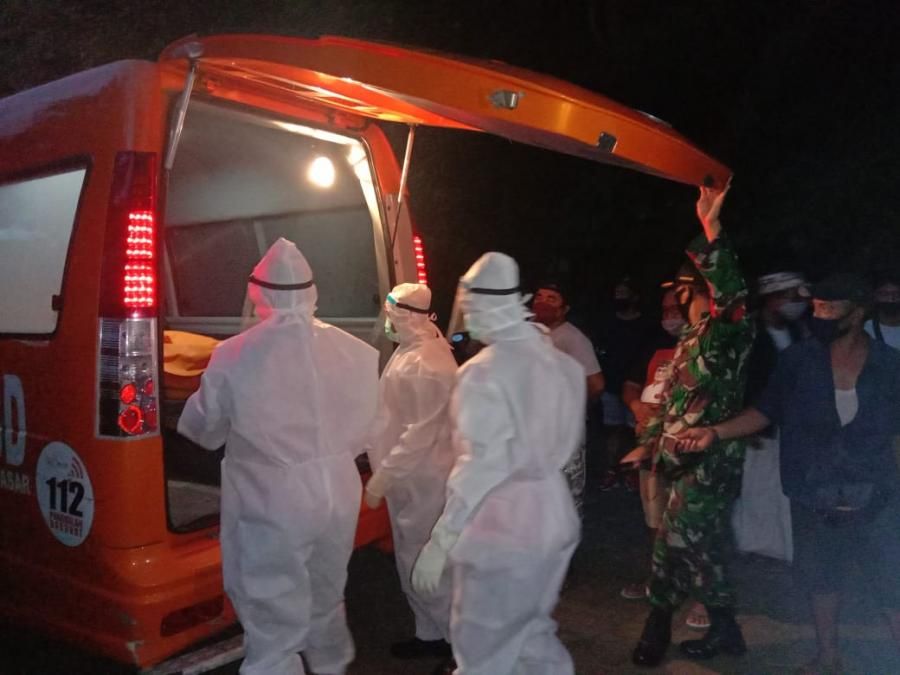 podiumnews.com-Diduga Akan Dilaporkan Polisi, Seorang Janda Memilih Gantung Diri