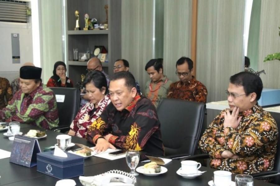 podiumnews.com-Bamsoet: Enam Wacana Amandemen UUD NRI 1945, Sepakat Perlu Pokok-Pokok Haluan Negara