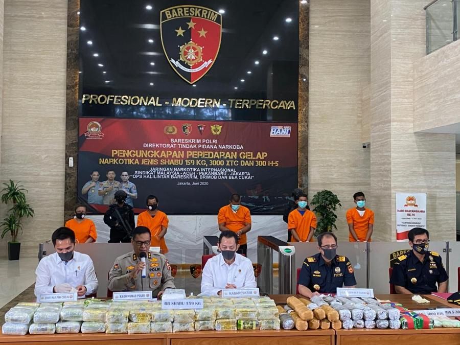 podiumnews.com-Bareskrim Gagalkan Penyelundupan 159 Kg Narkoba dari China