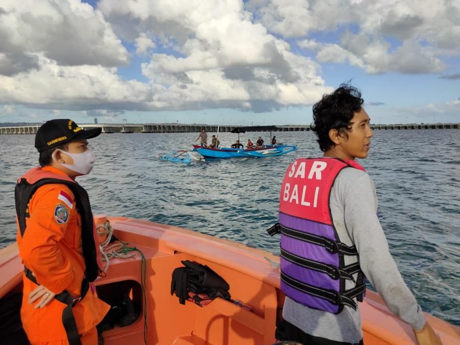 podiumnews.com-Dua Hari Pencarian, Nelayan Tenggelam di Benoa Ditemukan Tewas