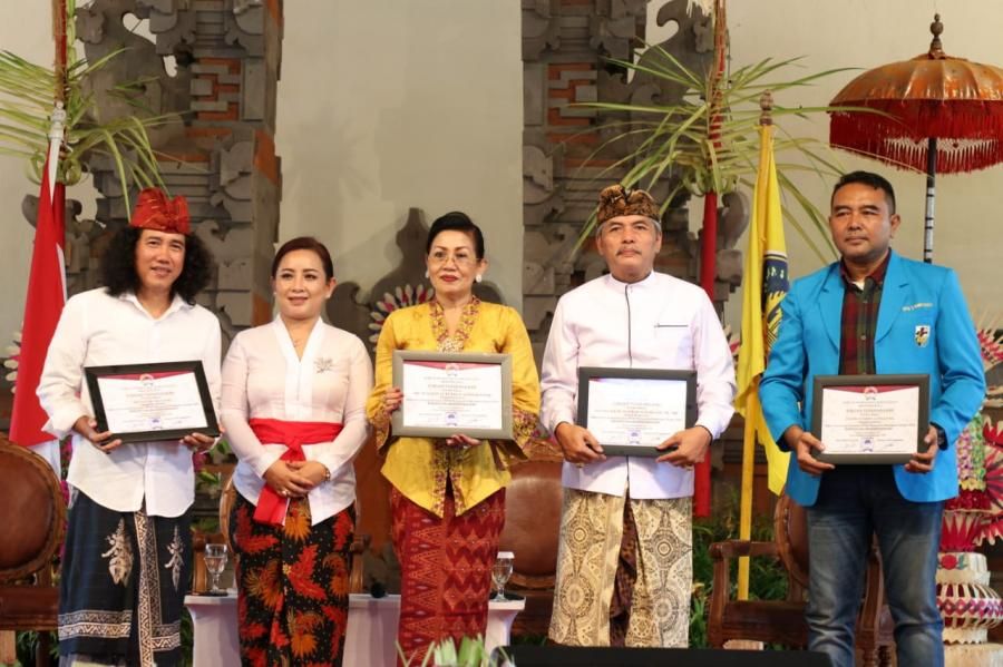 podiumnews.com-Ny Putri Koster: Bali Bisa Jadi Role Model Keberagaman Tradisi Berbingkai Kebhinekaan