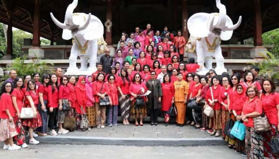 podiumnews.com-Ny Putri Koster Harap PKK Terintegrasi Program Pembangunan