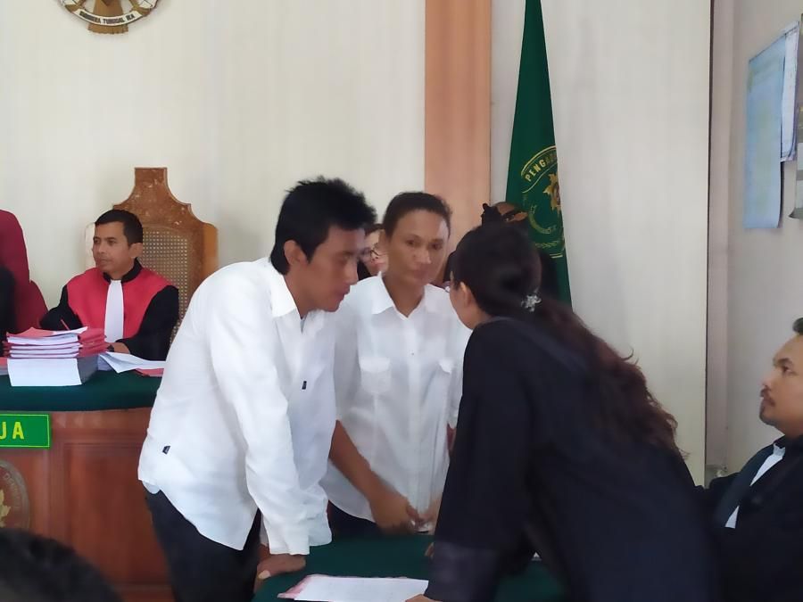 podiumnews.com-Simpan 5 Paket Sabu, Pasutri ini Dihukum 5 Tahun Penjara