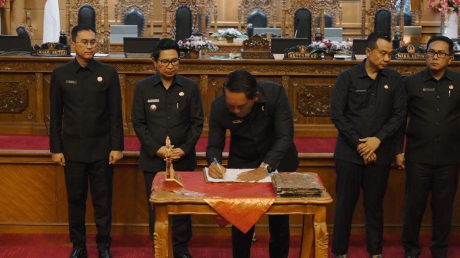 podiumnews.com-Pemkab Badung dan DPRD Sepakati Raperda APBD 2026
