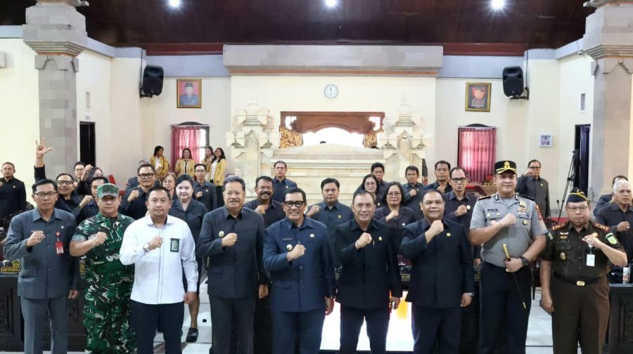 podiumnews.com-Pemkab Tabanan dan DPRD Sepakati 5 Ranperda untuk Pembahasan Lanjutan