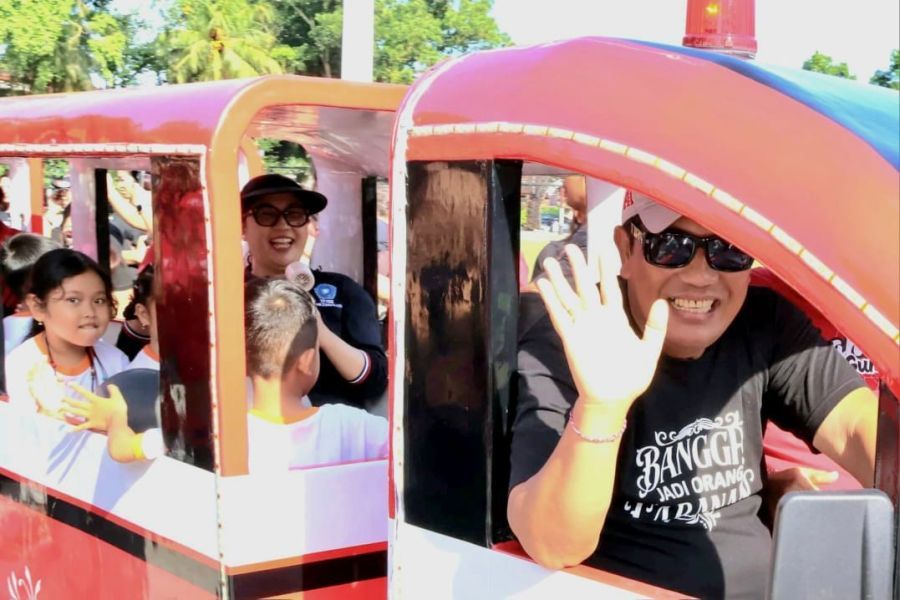 podiumnews.com-Pemkab Tabanan Launching Kereta Anak dan Lapangan Basket