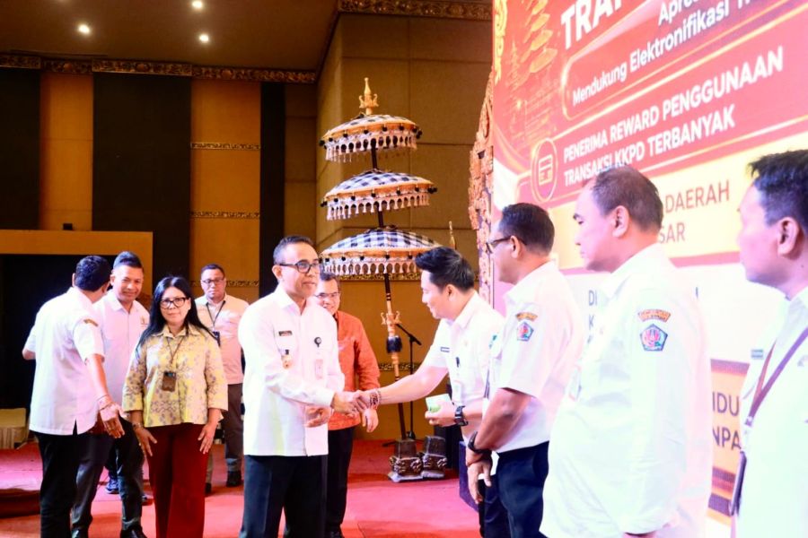 Walikota Denpasar I Gusti Ngurah Jaya Negara saat menghadiri HLM TP2DD serta TPID Kota Denpasar yang digelar di Aston Denpasar Hotel and Convention Center, Denpasar, Bali, Rabu (24/6/2026). (foto/sukadana)