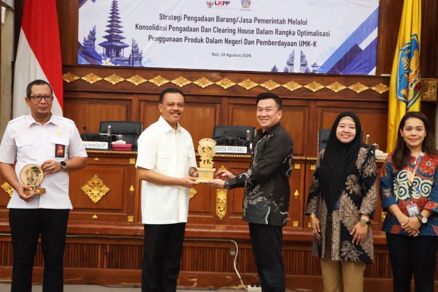 Sekda Provinsi Bali Dewa Made Indra saat membuka kegiatan tersebut di Ruang Rapat Wiswa Sabha Utama, Kantor Gubernur Bali, di Denpasar, Rabu (19/8/2026). (foto/sukadana)