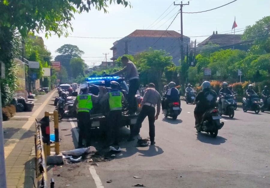 podiumnews.com-Pengendara Vario Tewas Tabrakan di Kepundung Denpasar