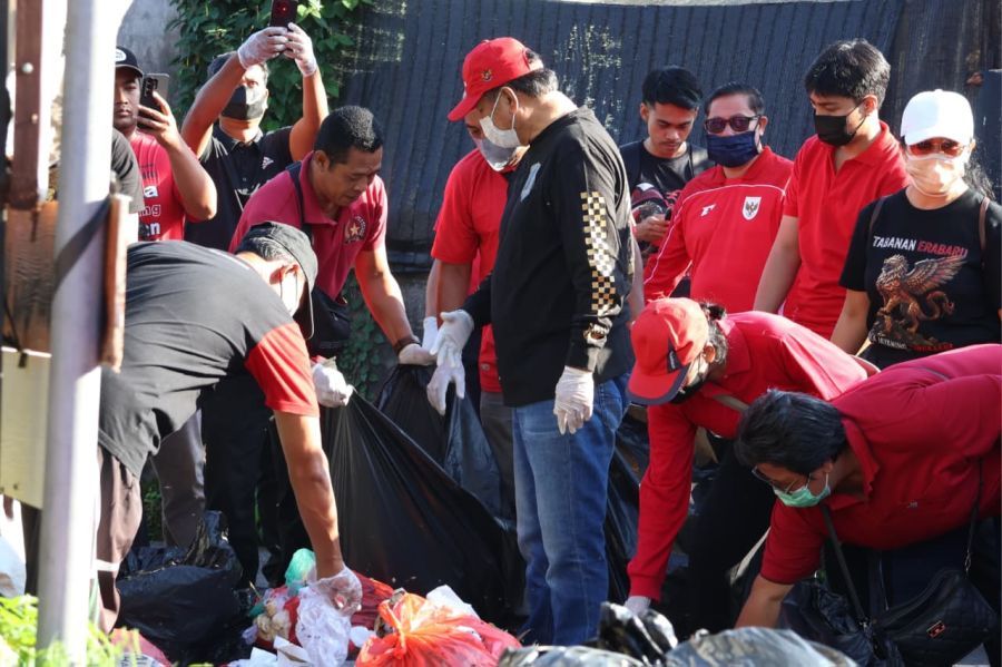podiumnews.com-Peringati Hari Lingkungan Hidup, Pemkab Tabanan Gelar Aksi Resik Sampah