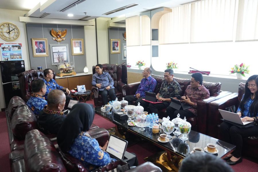 Bupati Badung I Wayan Adi Arnawa saat koordinasi teknis ke Dirjen Bina Keuangan Daerah Kementerian Dalam Negeri Republik Indonesia di Kantor Ditjen Bina Keuangan Daerah Kemendagri, Jakarta, Senin (27/4/2026). (foto/adi)