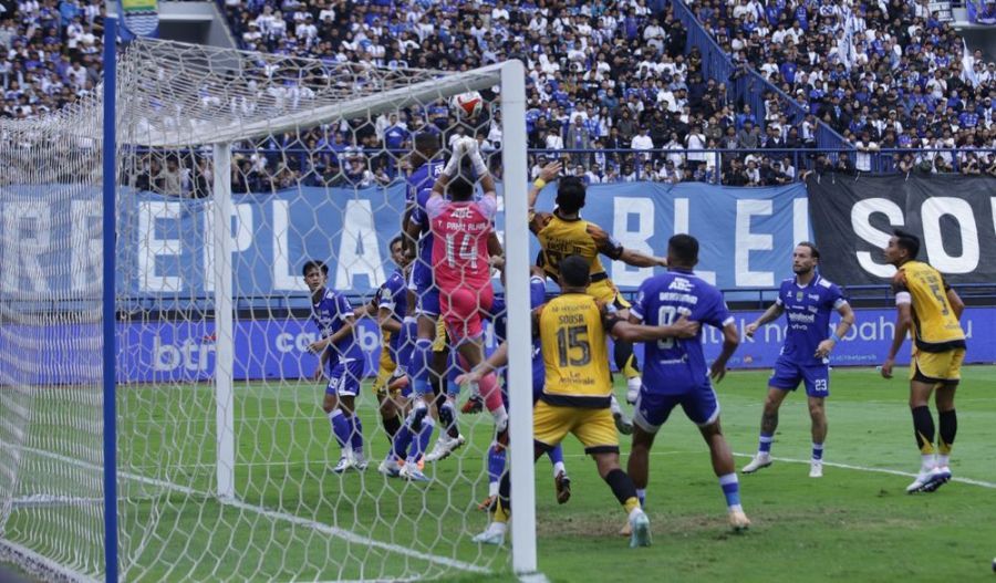 podiumnews.com-Persib Paling Minim Kebobolan, Begini Kata Pelatih