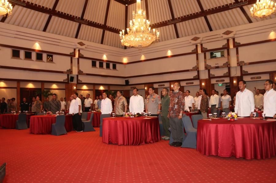 Polda Bali Gelar Analisis dan Evaluasi Intelijen Bidang Teknologi Informasi