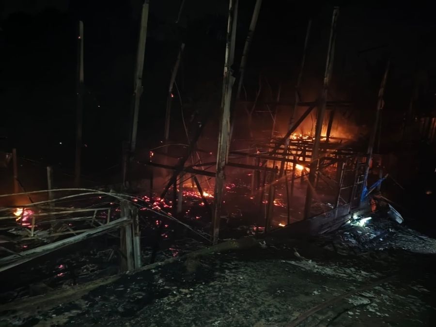 podiumnews.com-Peternakan Ayam Ludes Terbakar di Abiansemal, Kerugian Rp1 Miliar