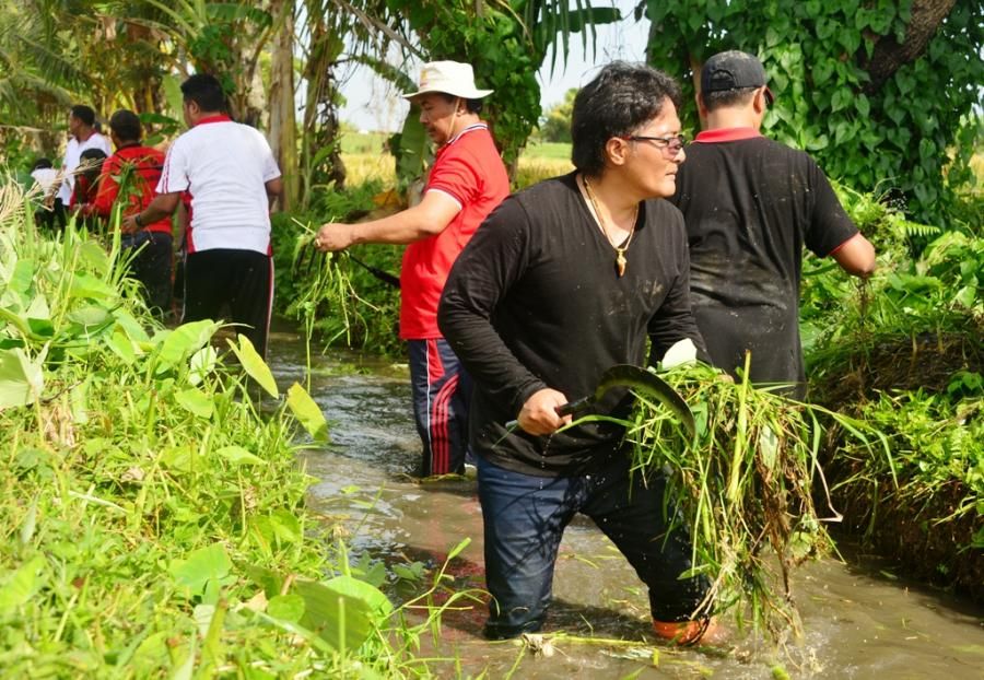 podiumnews.com-Pimpin Gertak di Mengwi, Giri Prasta Rencanakan Sungai untuk Tubing