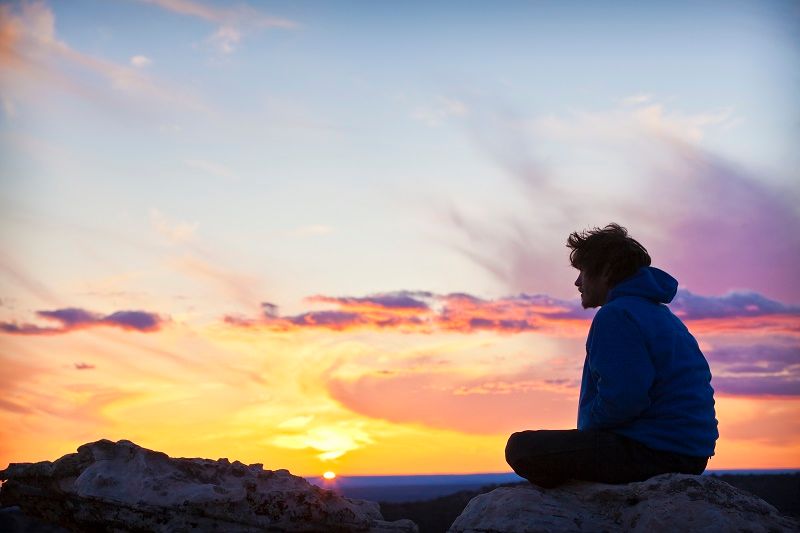 podiumnews.com-Atasi Kecemasan di Fase Normal Baru Dengan "Mindfulness"