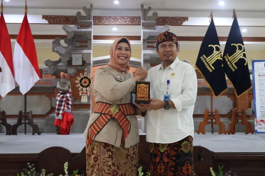 podiumnews.com-Policy Talks Kemenkum Bali, Bangun Kebijakan Adaptif Berbasis Bukti dan Nilai Lokal